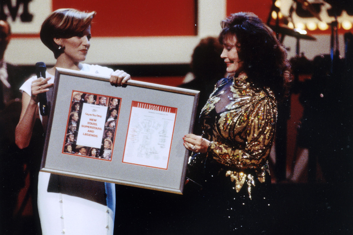 Loretta and Martina Induction 1995_1200x800.png